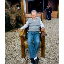 Para a família e aos amigos Lucio Karvat deixa saudades